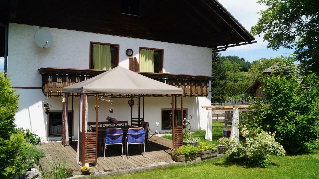 Ferienwohnung Auf Einem Richtigen Bauernhof Finkenstein am Faaker See Exterior photo